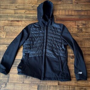 New Balance Women's Medium Full Zip Running Jacket Black, Hooded, Fleece Lined